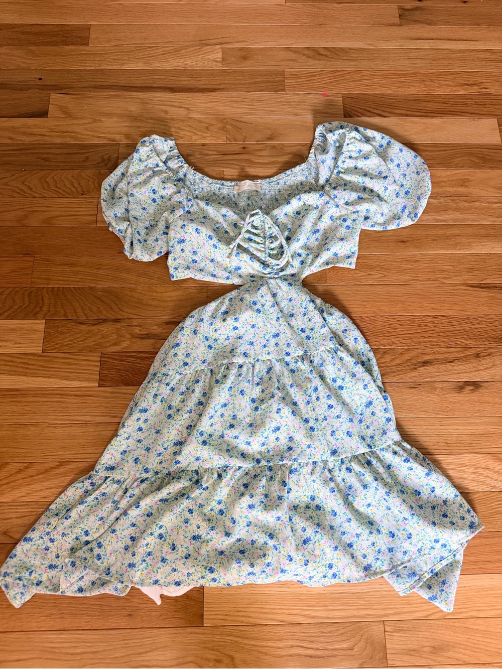 Altar’d State Cutout Tiered Floral Mini Dress Size S